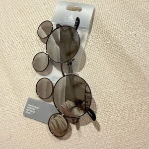 Disney new Black and gray mirrored Mickey Round Sunglasses